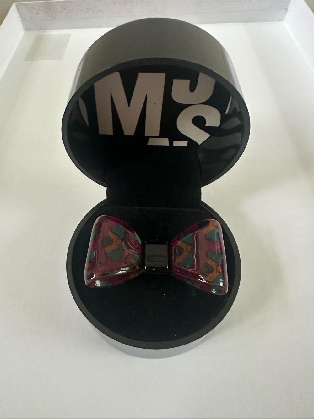 Marc Jacobs Bow Ring - Burgundy Floral Resin Bow Ring
